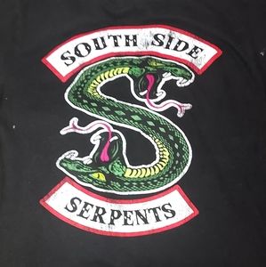 Black riverdale shirt